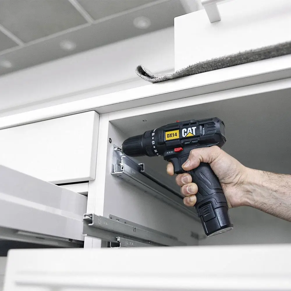 CAT DX14 12Volt/2.0Ah Li-ion Profesyonel Şarjlı Matkap CAT DX14 12Volt/2.0Ah Li-ion Profesyonel Şarjlı Matkap