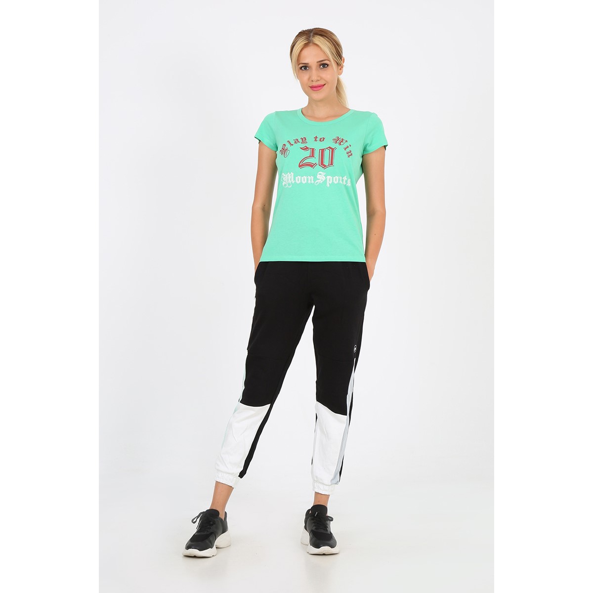 Moonsports Alisa Kadın 20 Baskılı Tshirt Moonsports Alisa Kadın 20 Baskılı Tshirt